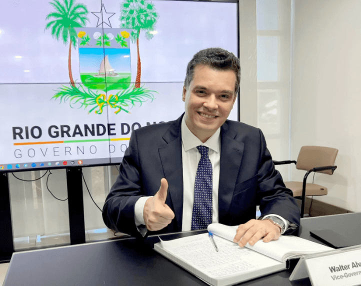 Walter Alves confirma permanência no cargo de vice-governador até o fim do mandato