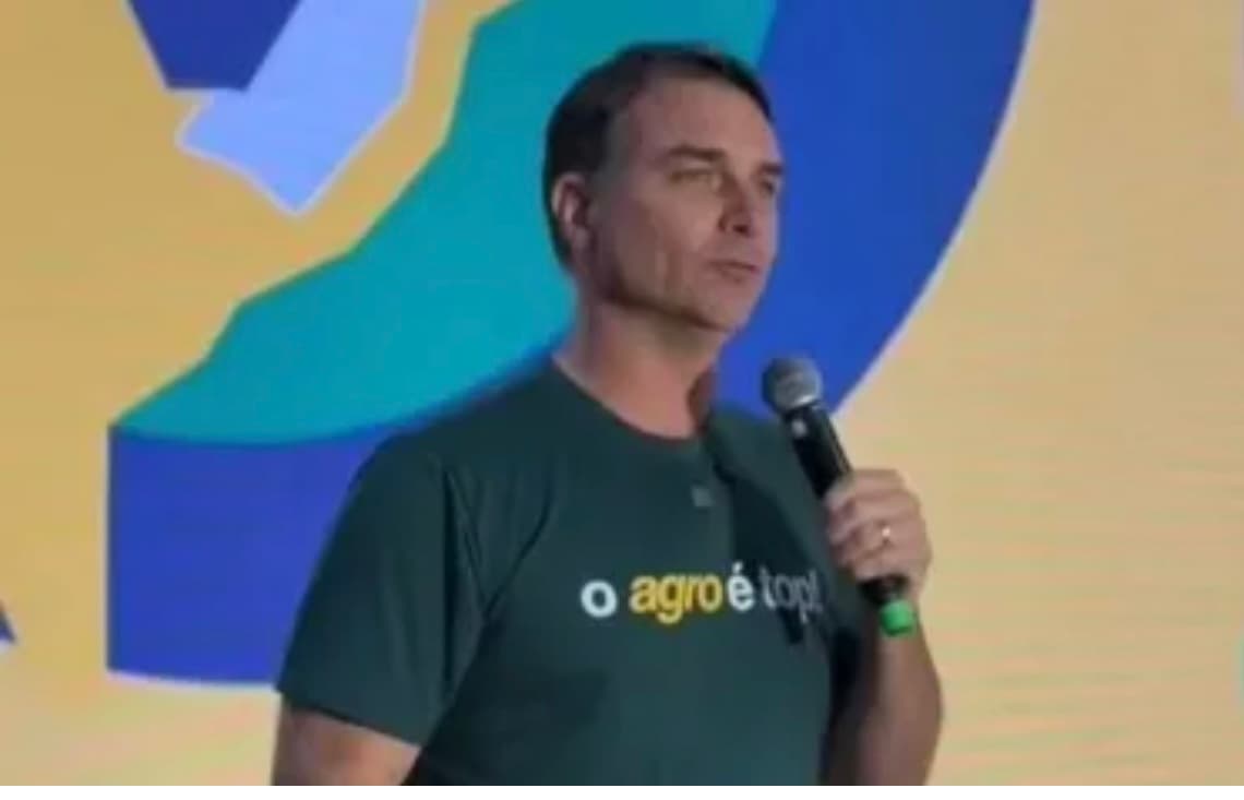 Em aceno ao agro, Flávio defende marco temporal: "Demarcou, está demarcado"