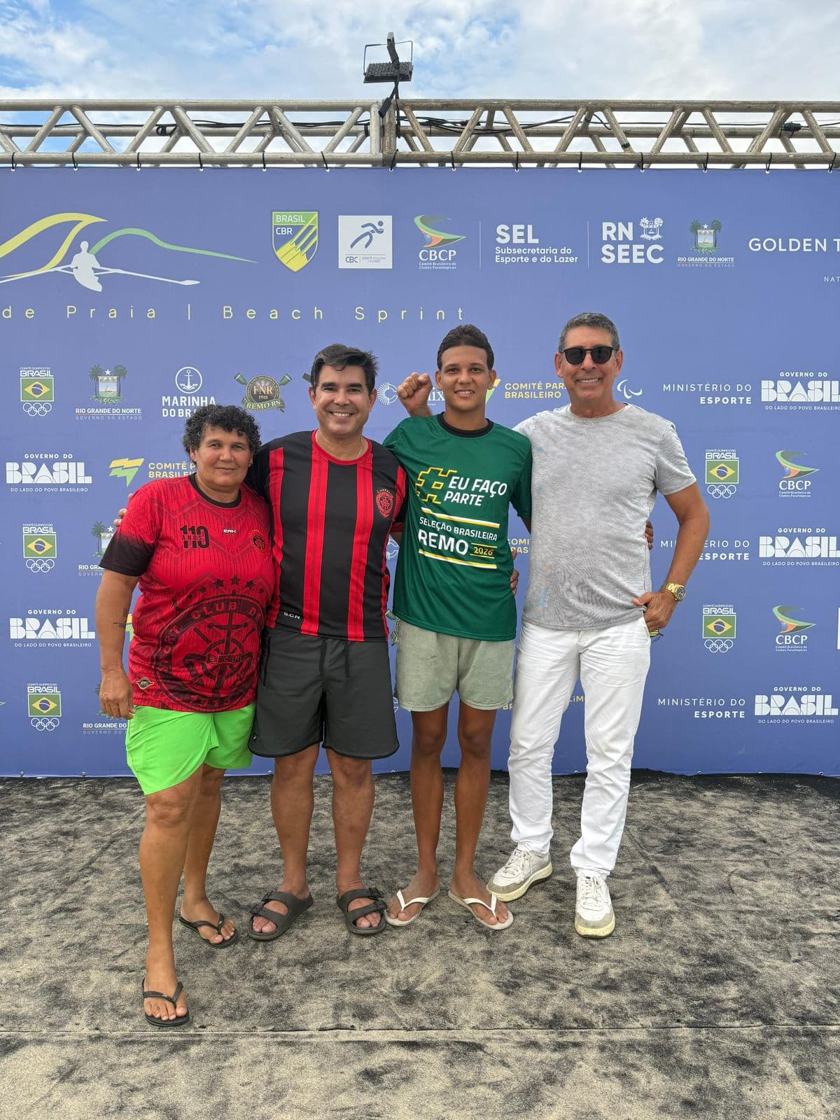 Jovem do Passo da Pátria é o 1º atleta da história do Sport Club de Natal a ser convocado para a Seleção Brasileira de Remo de Praia Sub-19