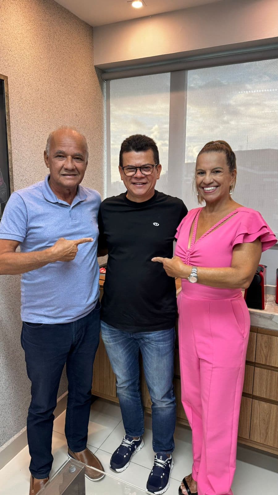 Pré-candidatura de Juninho Saia Rodada recebe apoio de ex-prefeito e ex-primeira dama de Parnamirim-RN