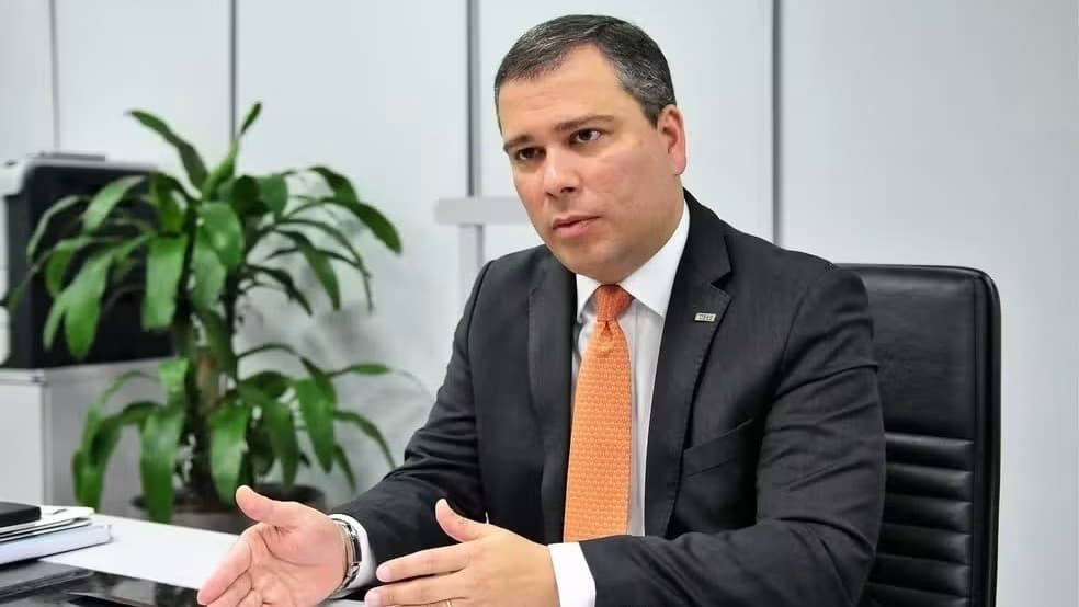 Quem é Paulo Henrique Costa, ex-presidente do BRB preso em operação da PF