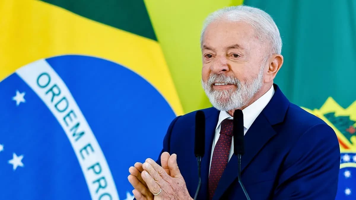 "Quando o povo toma uma decisão, temos que aceitar", diz Lula sobre Flávio
