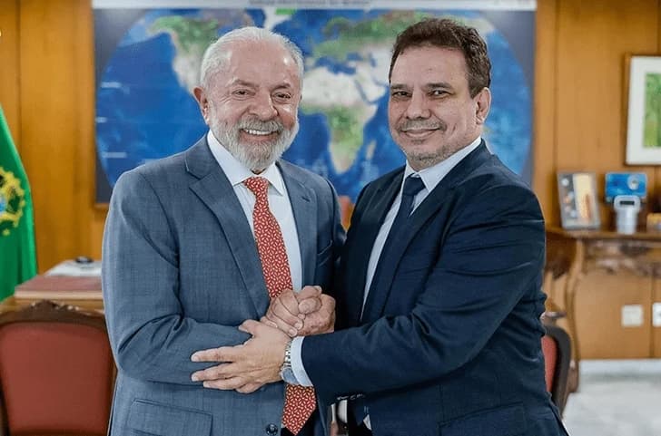 CRISE EM BRASÍLIA: deputados pedem impeachment de ministro de Lula após polêmica envolvendo delegado da PF nos EUA