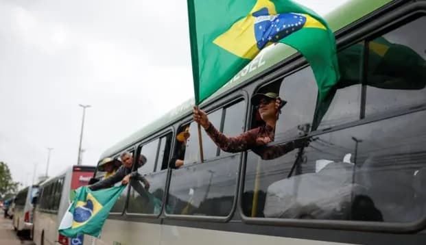 STF condena homem a 14 anos por Pix de R$ 500 para transporte de manifestantes do 8/01