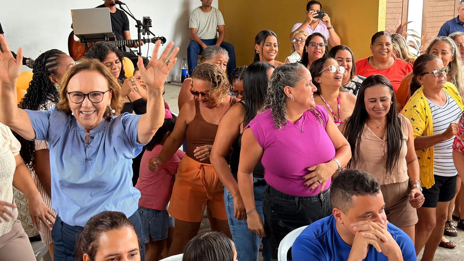 Dra. Zenaide prestigia ação social na Zona Oeste de Natal e destaca força do empreendedorismo feminino