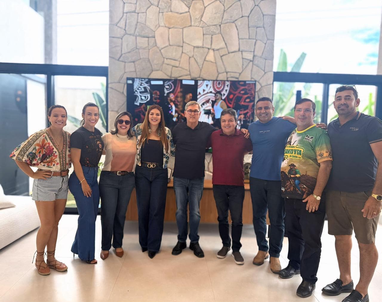 Nina Souza recebe apoio do deputado Tomba Farias, do presidente da Câmara e Vereadores em Santa Cruz