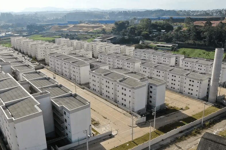IMPACTO BILIONÁRIO: Fim da escala 6×1 pode deixar mais caros imóveis do Minha Casa, Minha Vida, aponta estudo