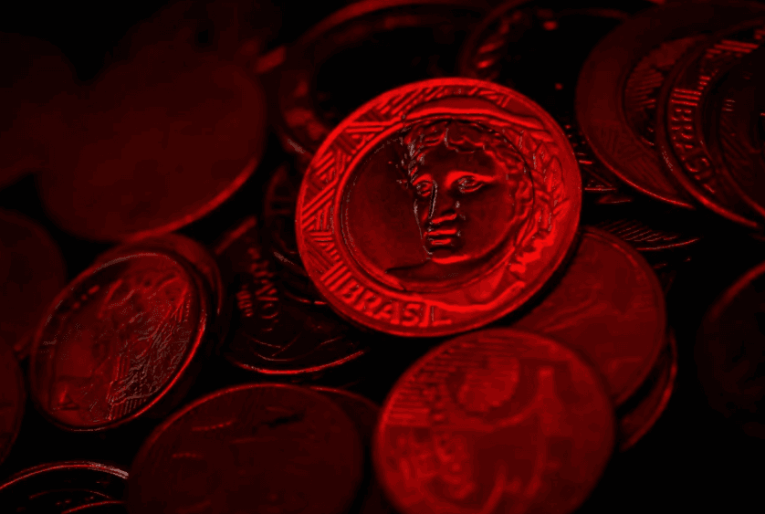 Rombo fiscal é o maior da série histórica e chega a R$ 1,2 trilhão em 12 meses