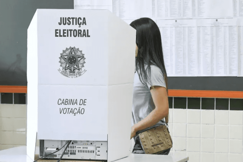 Um em cada cinco eleitores brasileiros já foi alvo de tentativa de compra de voto, diz pesquisa Ipsos-Ipec