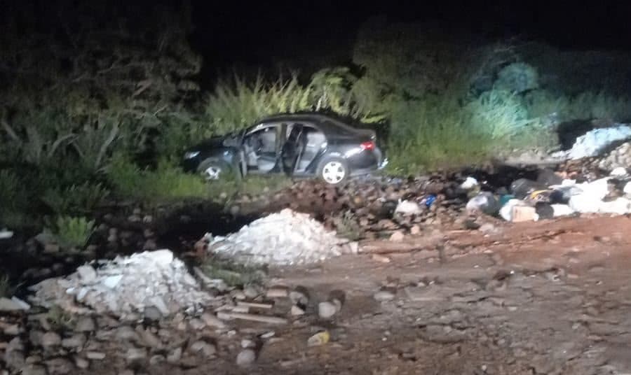 PM encontra Corolla blindado usado por suspeitos e apreende carregador de fuzil após atentado contra Cabo Deyvison