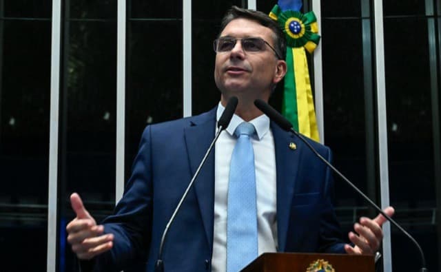 Flávio: ‘Lula disse que não era esquerdista, hoje é capaz de dizer que não conhece Wagner’