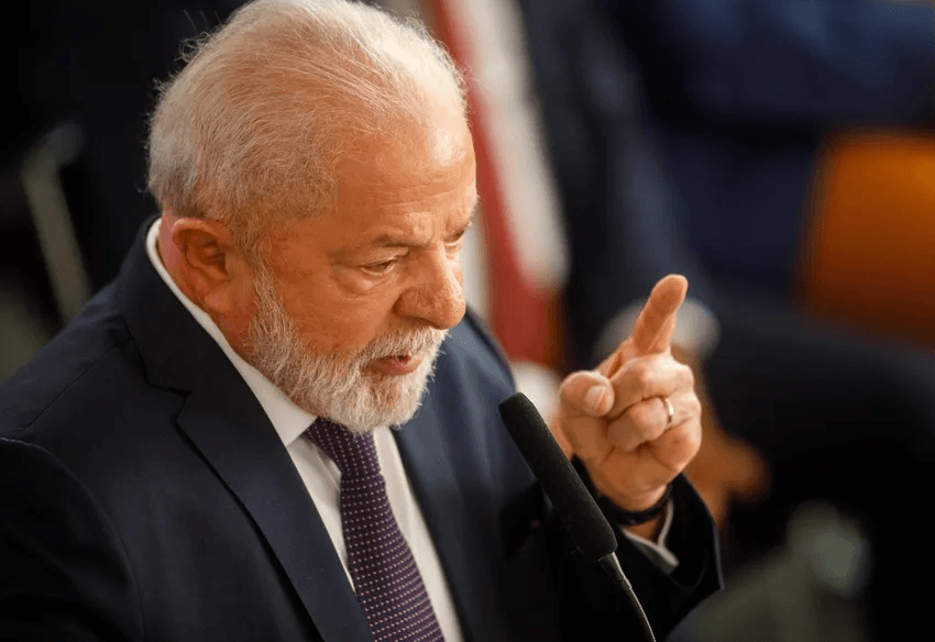 Lula diz que vai ampliar gastos em defesa porque ‘está cheio de maluco no mundo': ‘Não quero guerra nem ser pego de surpresa'