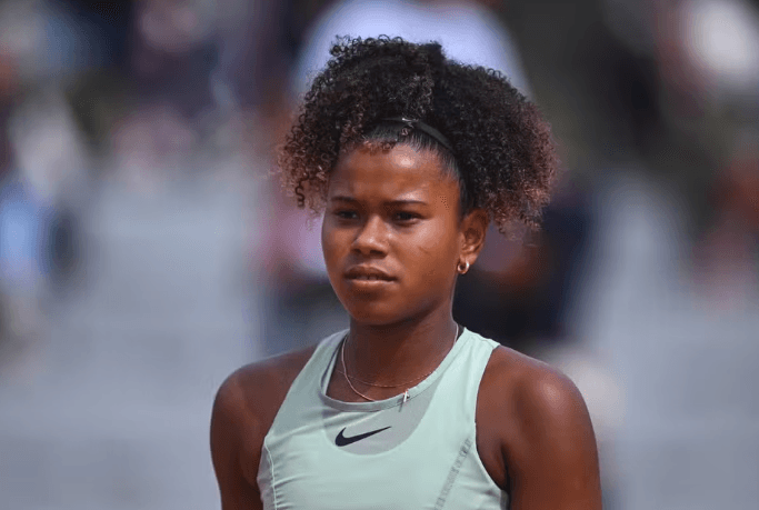 Tenista potiguar Victoria Barros avança para semifinal e segue em busca de título inédito do torneio juvenil de Roland Garros