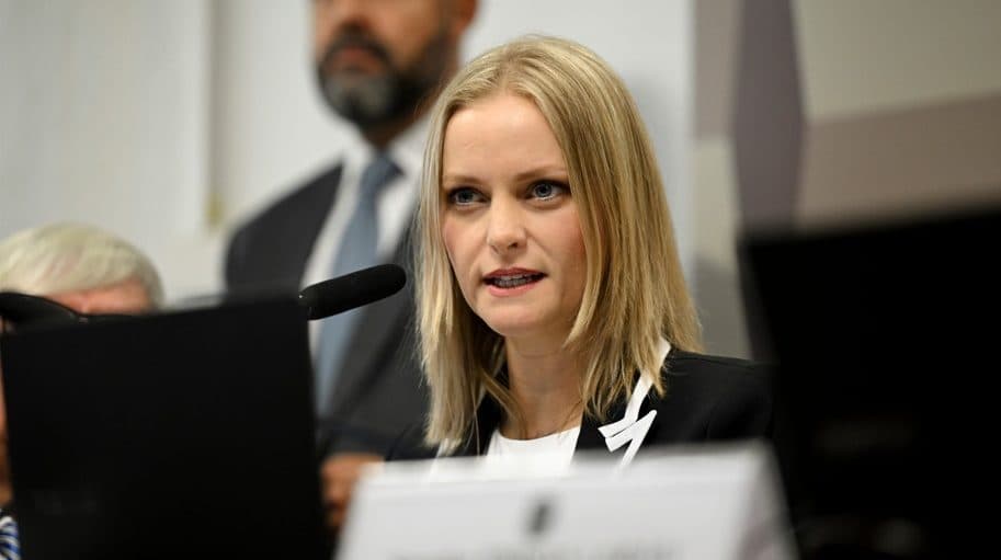 Escritório de ministra indicada por Lula ao STM recebeu R$ 700 mil de empresa sob investigação