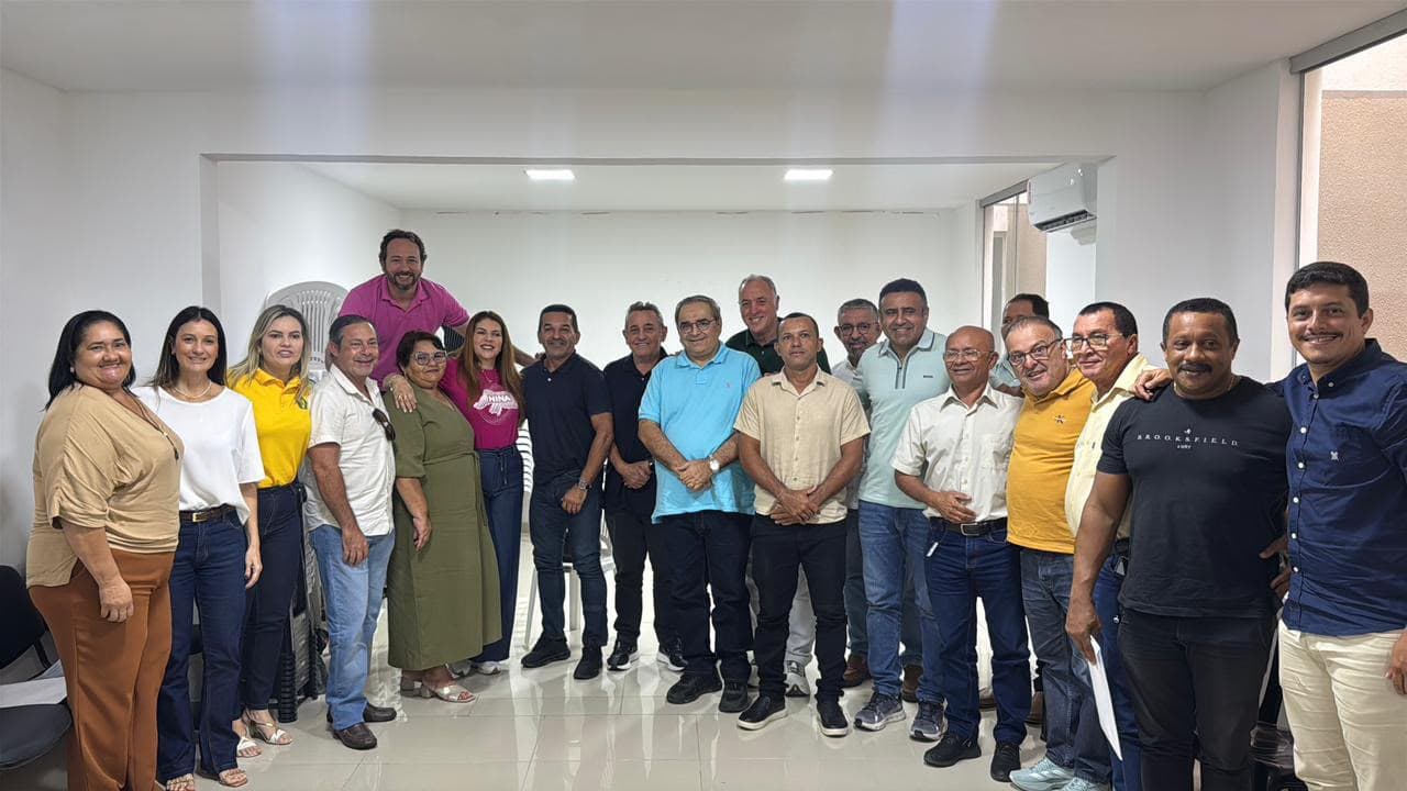 Georgino Avelino: prefeito, vice-prefeito e grupo de nove vereadores declaram apoio a Álvaro Dias