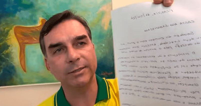 OAB pede a Moraes que garanta comunicação na condição de advogado entre Flávio e Jair Bolsonaro