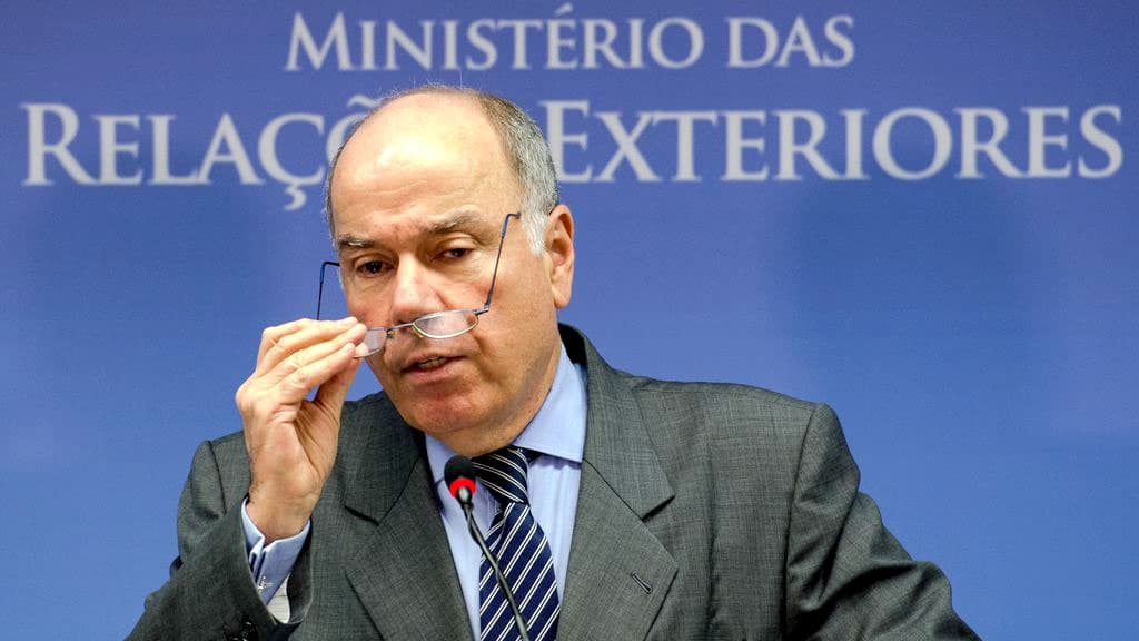"FEZ CORPO MOLE?" Oposição suspeita que Itamaraty sabia de tarifas dos EUA