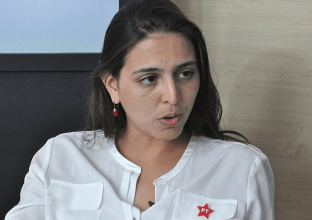 Justiça Eleitoral manda remover publicações de Natália Bonavides contra Styvenson e vê desinformação sobre PEC da jornada de trabalho