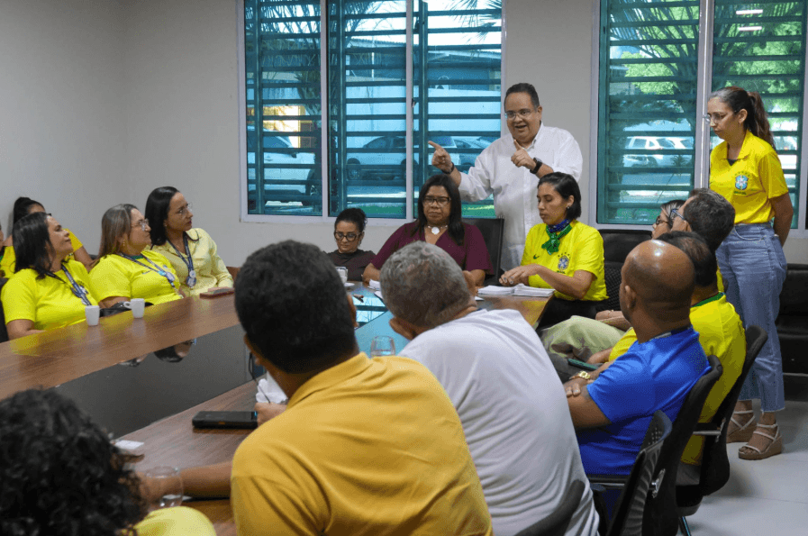 Gestão municipal promove reunião com diretores de UBSs