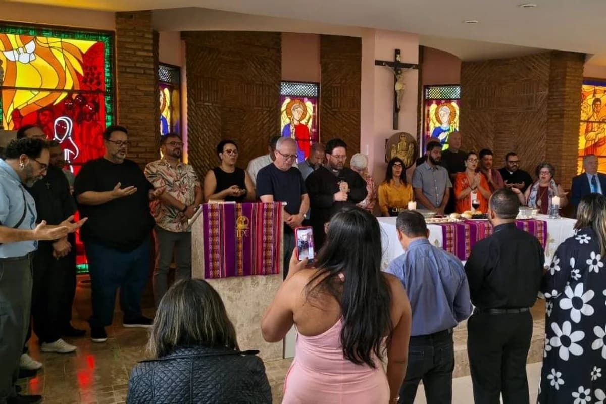 POLÊMICA: Igreja Presbiteriana aprova incluir LGBTQIAPN+ como membros e pastores
