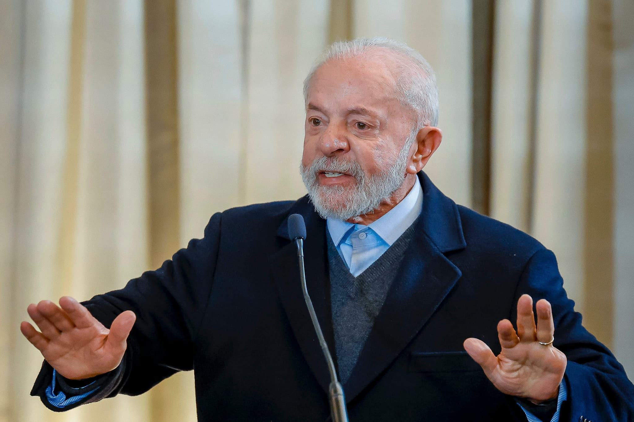 Marcola e Lulinha: campanha de Lula tem semana de crise e mede impacto