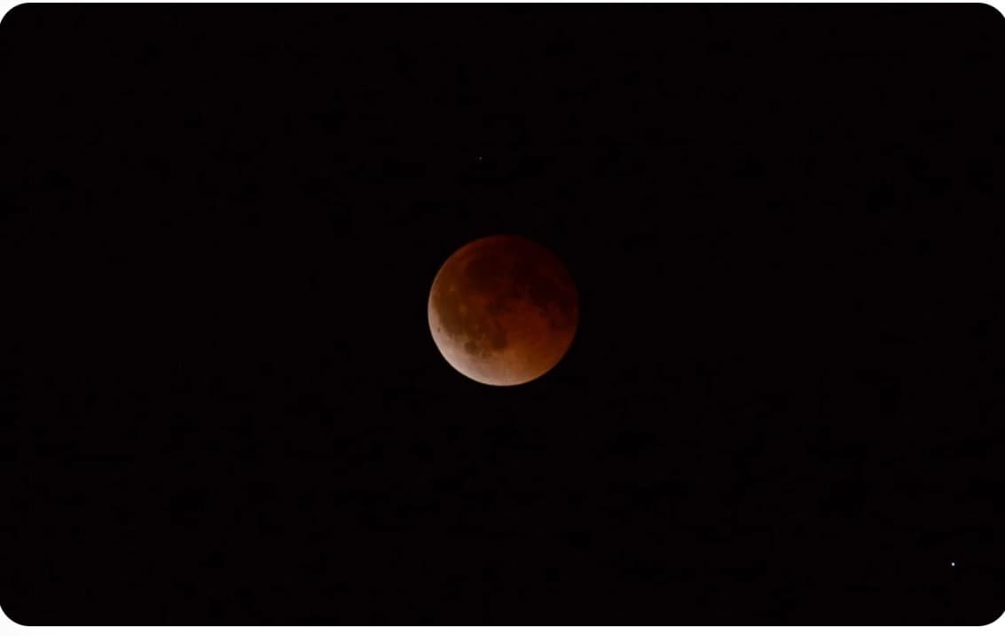 Lua de sangue poderá ser vista do RN durante eclipse lunar em agosto