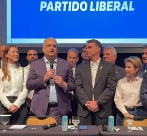 CORREÇÃO: Candidato a vice de Flávio Bolsonaro será o deputado Alfredo Gaspar