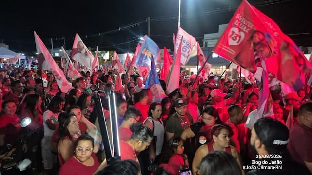 João Câmara é tomada por arrastão político após adesivaço promovido pela prefeita Aize Bezerra