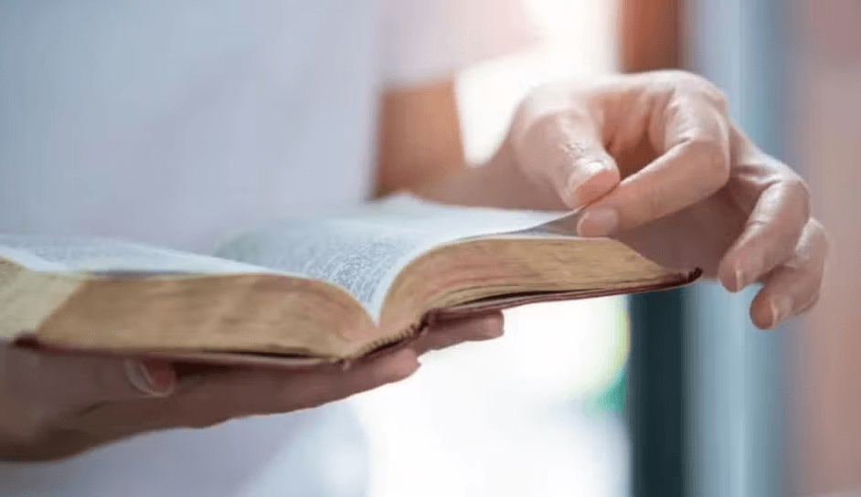 ELEIÇÕES 2026: ‘Pastor', ‘bispo', ‘irmão', ‘padre', 404 candidatos usam identificação religiosa em nome de urna