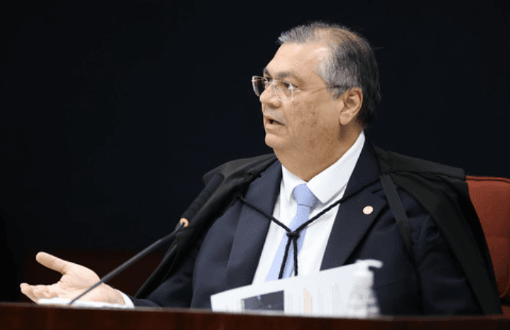 Dino diz que emendas parlamentares são o "maior vetor da corrupção" no Brasil