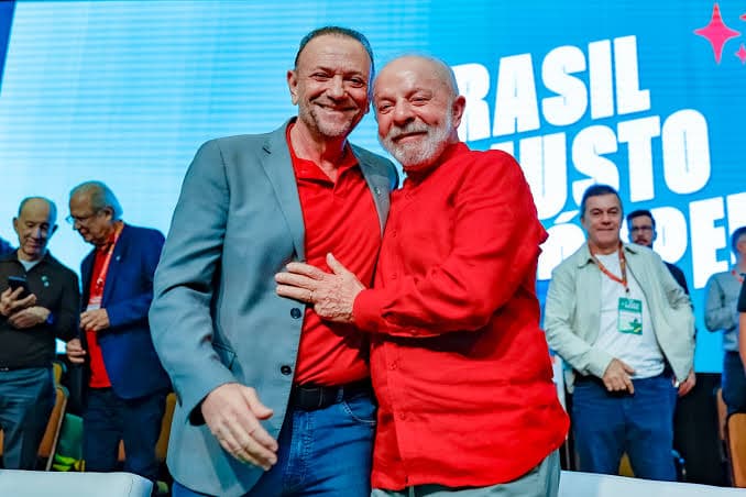 Presidente do PT indica possível ‘arrego' ao dizer que Lula só vai a debates “dentro das possibilidades”