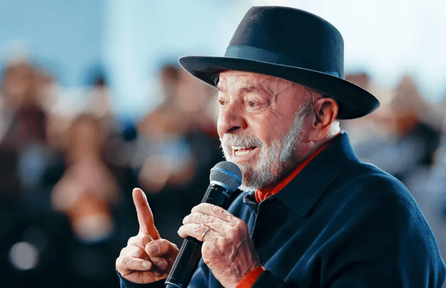 Após EUA revogarem visto de embaixadora brasileira em Washington, Lula chama atitude de ‘irresponsável'