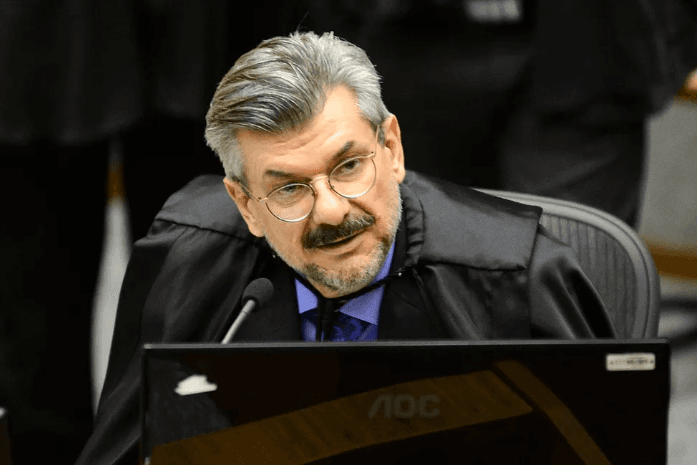 CASO MARCO BUZZI: Pela primeira vez, STJ aplica perda do cargo a ministro por importunação sexual