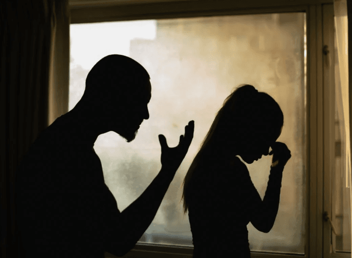 VIOLÊNCIA DOMÉSTICA: Duas mulheres pedem medida protetiva por minuto no Brasil, aponta CNJ