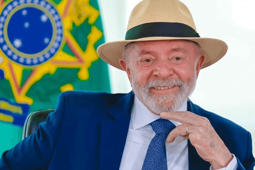 MAIS O QUÊ? Slogan da campanha de Lula será “O Brasil Pronto Para Mais”