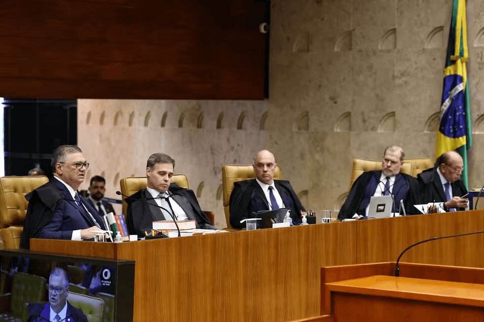 CRISE NO STF: racha entre ministros pode travar Código de Ética e alterar julgamentos do caso Master