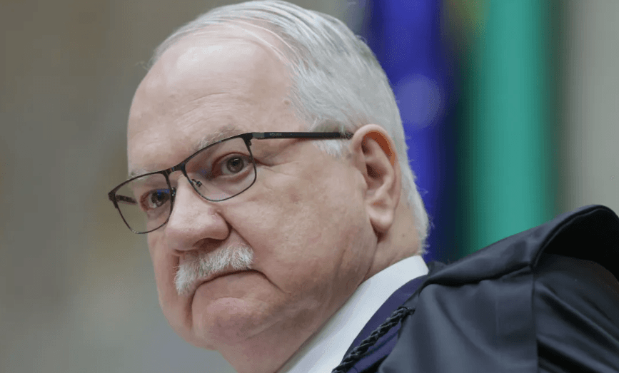 Fachin defende urgência para encerrar inquérito das fake news e criação de um código de ética em meio à crise no STF