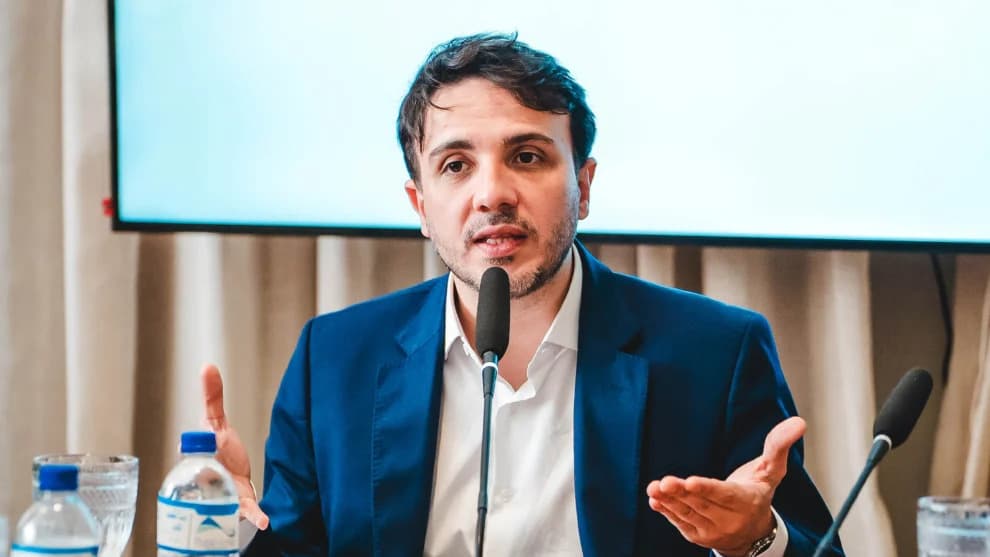 Renan Santos cita Karl Marx para defender criminalização de músicas pró-facção