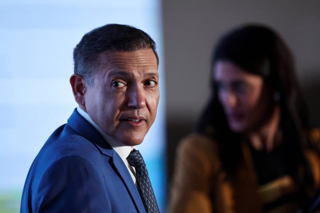 TSE: Juristas pedem suspeição de Kassio Nunes Marques por decisões contra “Exército do Lula”