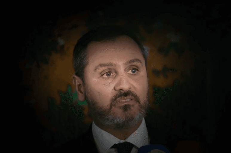 Flávio aciona Justiça Eleitoral contra diretor-geral da PF por suposto uso de estrutura da corporação em benefício de Lula