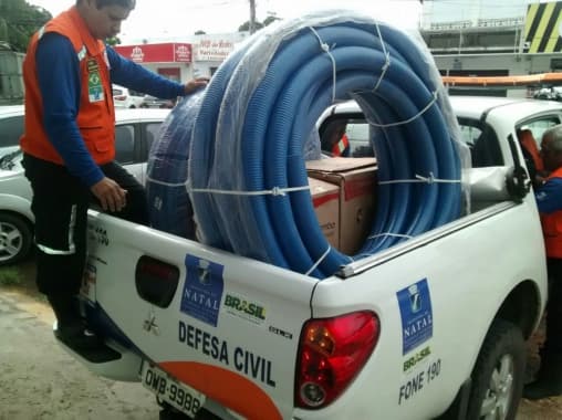 FOTO: Defesa Civil Municipal recebe novas bombas de sucção para drenagem de ruas