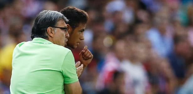 Técnico da Argentina exalta Neymar e prevê: "Será melhor do mundo"