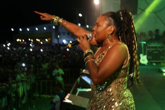Margareth Menezes, Nara Costa e Khrystal encerraram o Carnaval em Ponta Negra