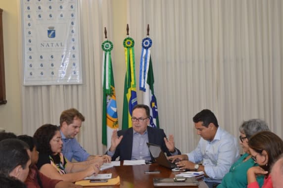 Prefeitura do Natal instala Mesa Permanente de Negociação com servidores