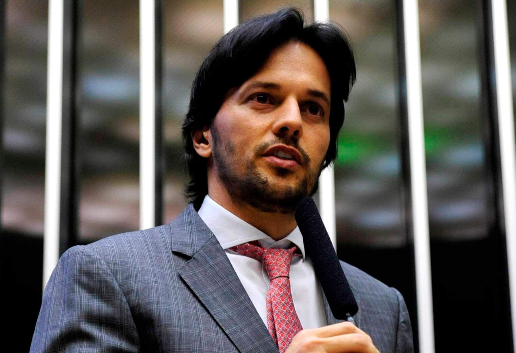 Fábio Faria critica morosidade do Ibama no RN