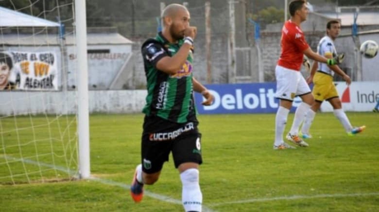 Jogador argentino é assassinado após reagir a assalto na porta de casa