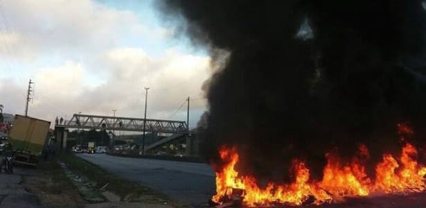 Protestos contra a reforma da Previdência são registrados nesta sexta no país