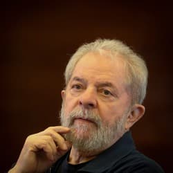 Lula, entre a fuga e a prisão