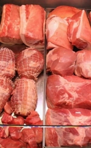 Chile vai barrar temporariamente carne do Brasil após escândalo