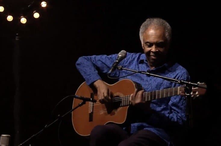 Gilberto Gil processará homem que o chamou, na internet, de ‘macaco filho da puta'